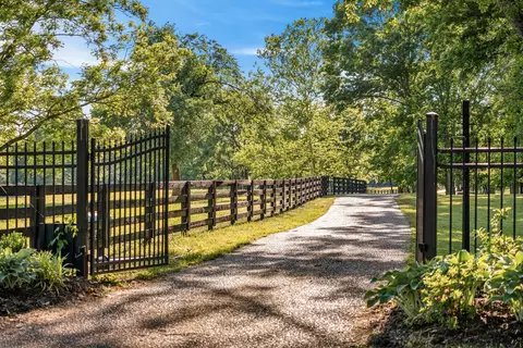 Other - 2031 Maple Ln, Franklin, TN 37067 photo 5 of 27