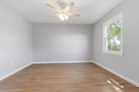 Bedroom - 578 Murrell Rd, Dickson, TN 37055 photo 3 of 7