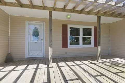 Exterior - 578 Murrell Rd, Dickson, TN 37055 photo 4 of 7