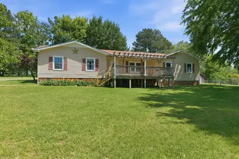 Exterior - 578 Murrell Rd, Dickson, TN 37055 photo 2 of 7