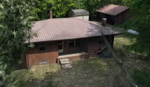 935 Sugar Tree Knob Rd, Liberty, TN 37095