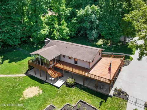 235 S Ridge Rd, Knoxville, TN 37920