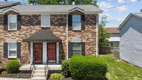 205 Edgewood Dr, Hendersonville, TN 37075