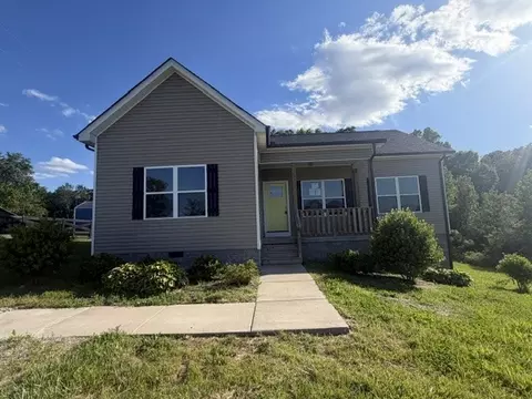 1162 Oak Grove Rd, Dickson, TN 37055