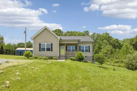 1162 Oak Grove Rd, Dickson, TN 37055