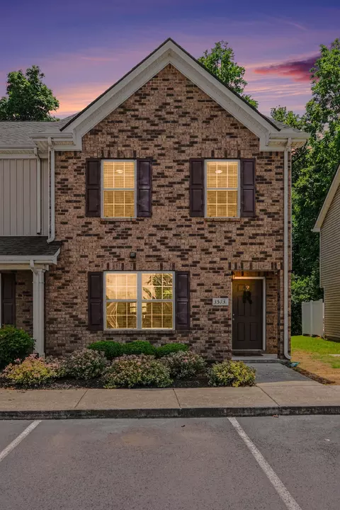 3513 Nightshade Dr, Murfreesboro, TN 37128