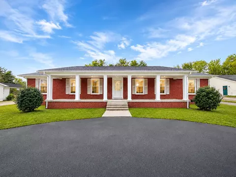 1120 Toddington Dr, Murfreesboro, TN 37130