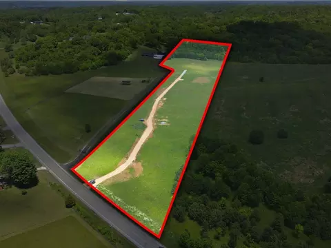 2600 Williamsport Pike, Columbia, TN 38401