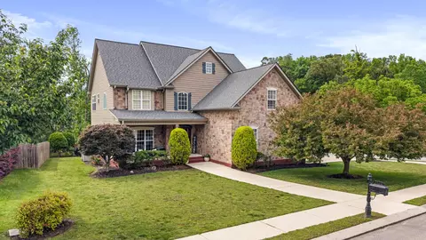 9698 Chaucer Ter, Ooltewah, TN 37363