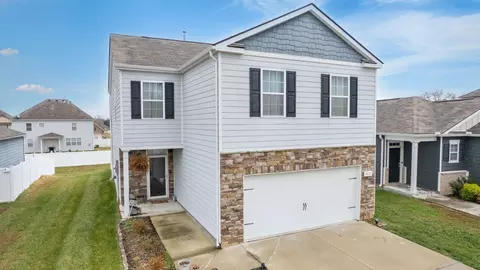7027 Berkswell Dr, Lebanon, TN 37087