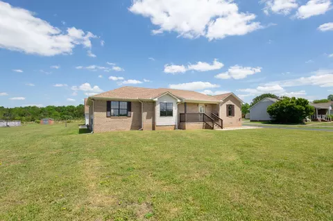 2932 Midland Rd, Shelbyville, TN 37160