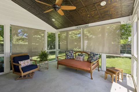 Exterior - 3219 Chad Ct, Murfreesboro, TN 37129 photo 2 of 10
