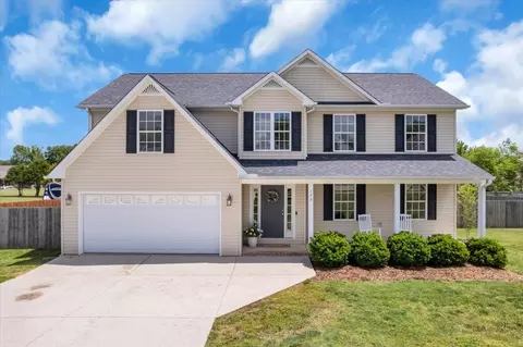 173 W Minster Dr, Baxter, TN 38544