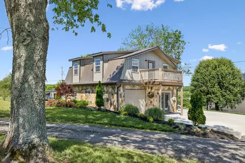 124 Hickman Creek Rd S, Hickman, TN 38567