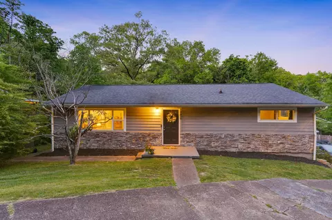 3616 Thrushwood Dr, Chattanooga, TN 37415