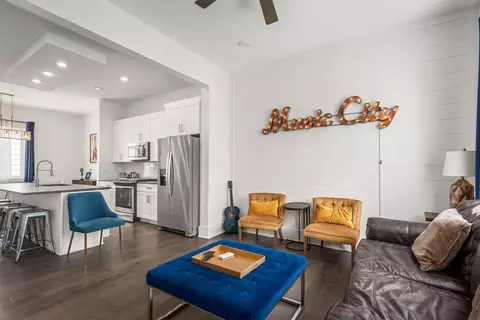 819 Vibe Pl, Nashville, TN 37216