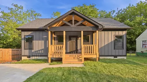 720 W Henderson Dr, Chattanooga, TN 37411