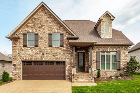 266 Hutch Ct, Gallatin, TN 37066