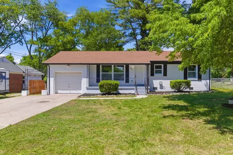 1307 Diana St, Murfreesboro, TN 37130