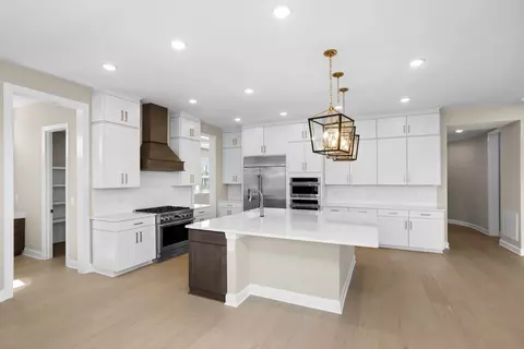 Kitchen - 1910 Accord Dr, Spring Hill, TN 37174 photo 3 of 8