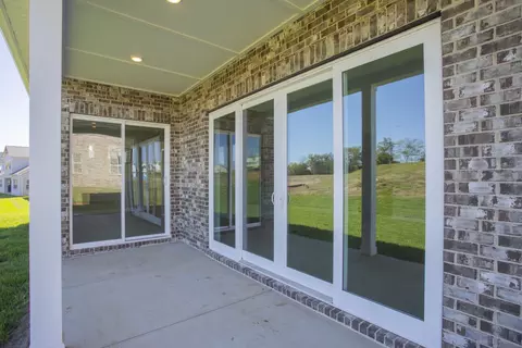 Exterior - 1910 Accord Dr, Spring Hill, TN 37174 photo 5 of 9