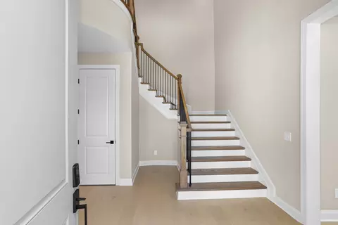 Entry Way - 1910 Accord Dr, Spring Hill, TN 37174 photo 2 of 5