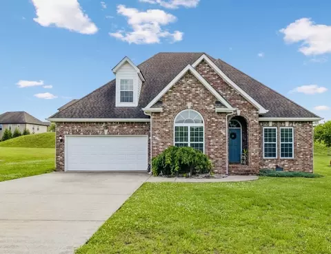 145 Auburn Hills Dr, Woodbury, TN 37190