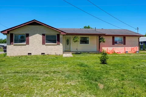 127 Scotch St, Hendersonville, TN 37075