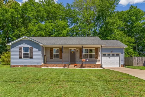 3429 Sandpiper Dr, Clarksville, TN 37042