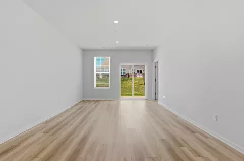 Living - 564 Trinity Way, Spring Hill, TN 37174 photo 1 of 4