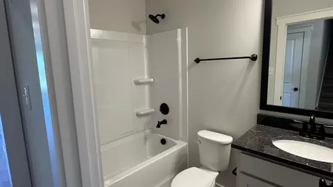 Bath - 510 W Foxrun, Springfield, TN 37172 photo 1 of 4