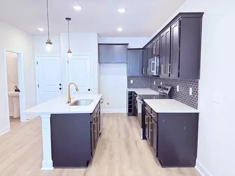 Kitchen - 2718 Willowoak Trl #2902, Murfreesboro, TN 37129 photo 2 of 4