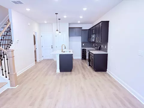Kitchen - 2718 Willowoak Trl #2902, Murfreesboro, TN 37129 photo 3 of 4