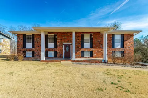 80 W Highland Dr, Ringgold, GA 30736