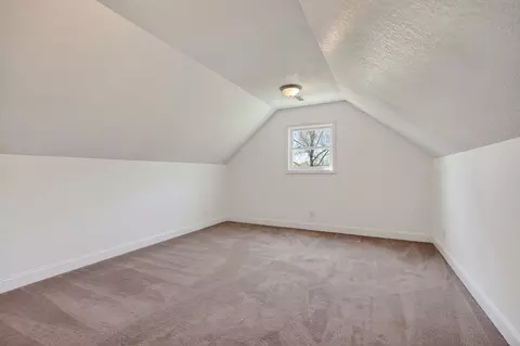 Bedroom - 302 Ligon Ln, Baxter, TN 38544 photo 5 of 8