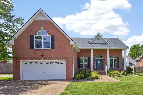 6017 Indian Ridge Blvd, White House, TN 37188