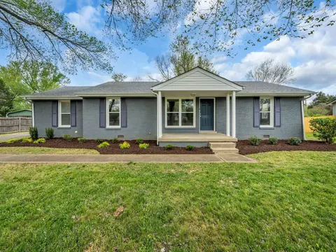 9 Donelson Dr, Clarksville, TN 37042