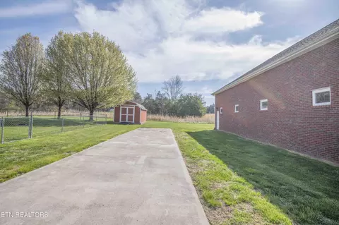 9656 Captain Smith Ln, Corryton, TN 37721 photo 45