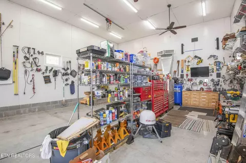 9656 Captain Smith Ln, Corryton, TN 37721 photo 43