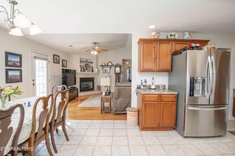 9656 Captain Smith Ln, Corryton, TN 37721 photo 21