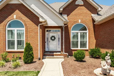 162 Mimosa Dr, Gallatin, TN 37066