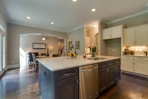 Kitchen - 182 Blueberry Ct, Murfreesboro, TN 37128 photo 4 of 4
