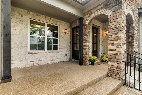 184 Blueberry Ct, Murfreesboro, TN 37128