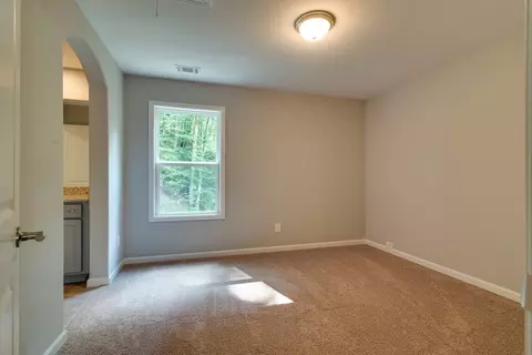 Bedroom - 182 Blueberry Ct, Murfreesboro, TN 37128 photo 6 of 8