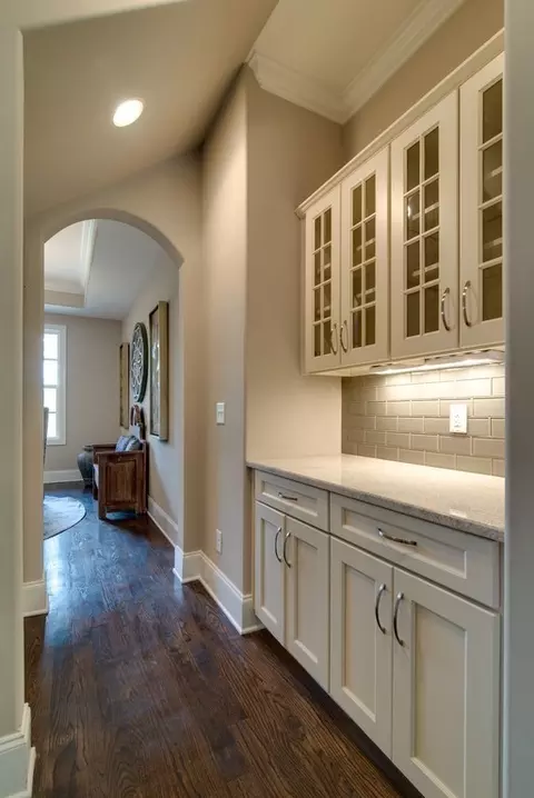 Entry Way - 182 Blueberry Ct, Murfreesboro, TN 37128 photo 2 of 4