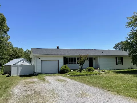 305 Cedar Hill Rd, Adams, TN 37010