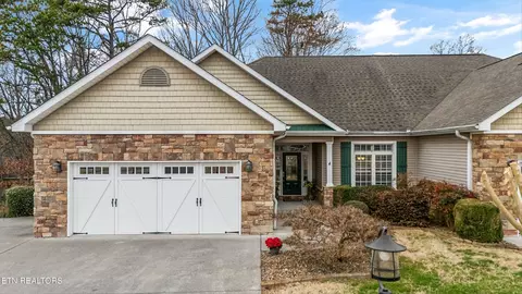 106 Chota Landing Dr, Loudon, TN 37774