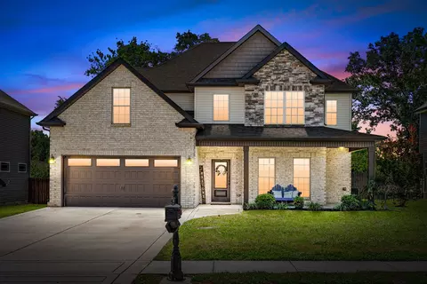 206 Towes Ln, Clarksville, TN 37043