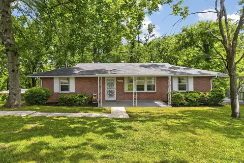 2226 Weona Dr, Nashville, TN 37214