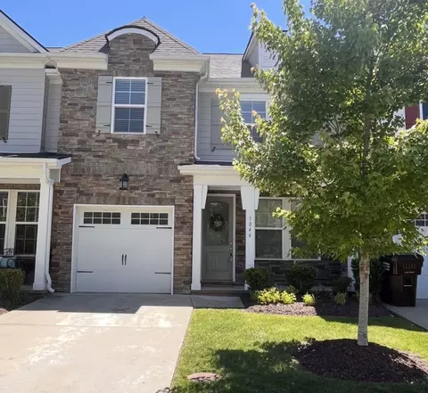 1046 Livingstone Ln, Mount Juliet, TN 37122
